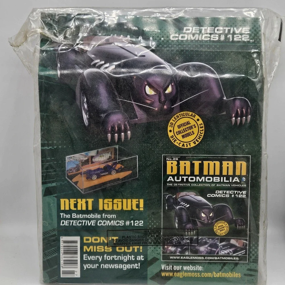 Eaglemoss Batman Automobilia #27 Legends of the Dark Knight #156 Batmobile 1:43